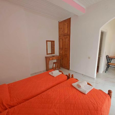 Elena Pool Aparthotel Ájosz Jeórjosz Kültér fotó