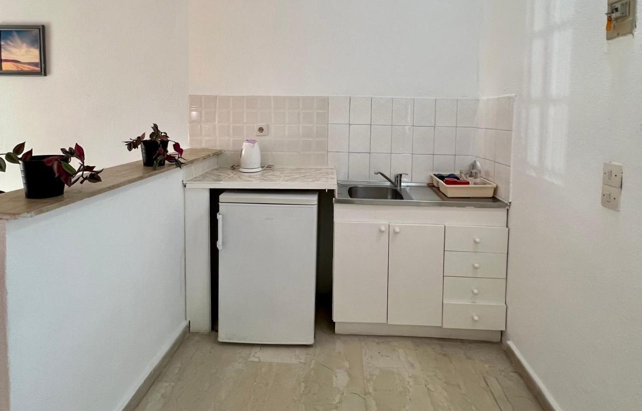 Elena Pool Aparthotel Ájosz Jeórjosz Kültér fotó