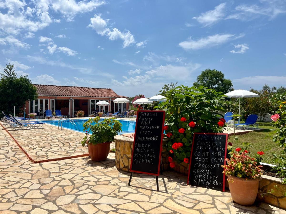 Elena Pool Aparthotel Ájosz Jeórjosz Kültér fotó