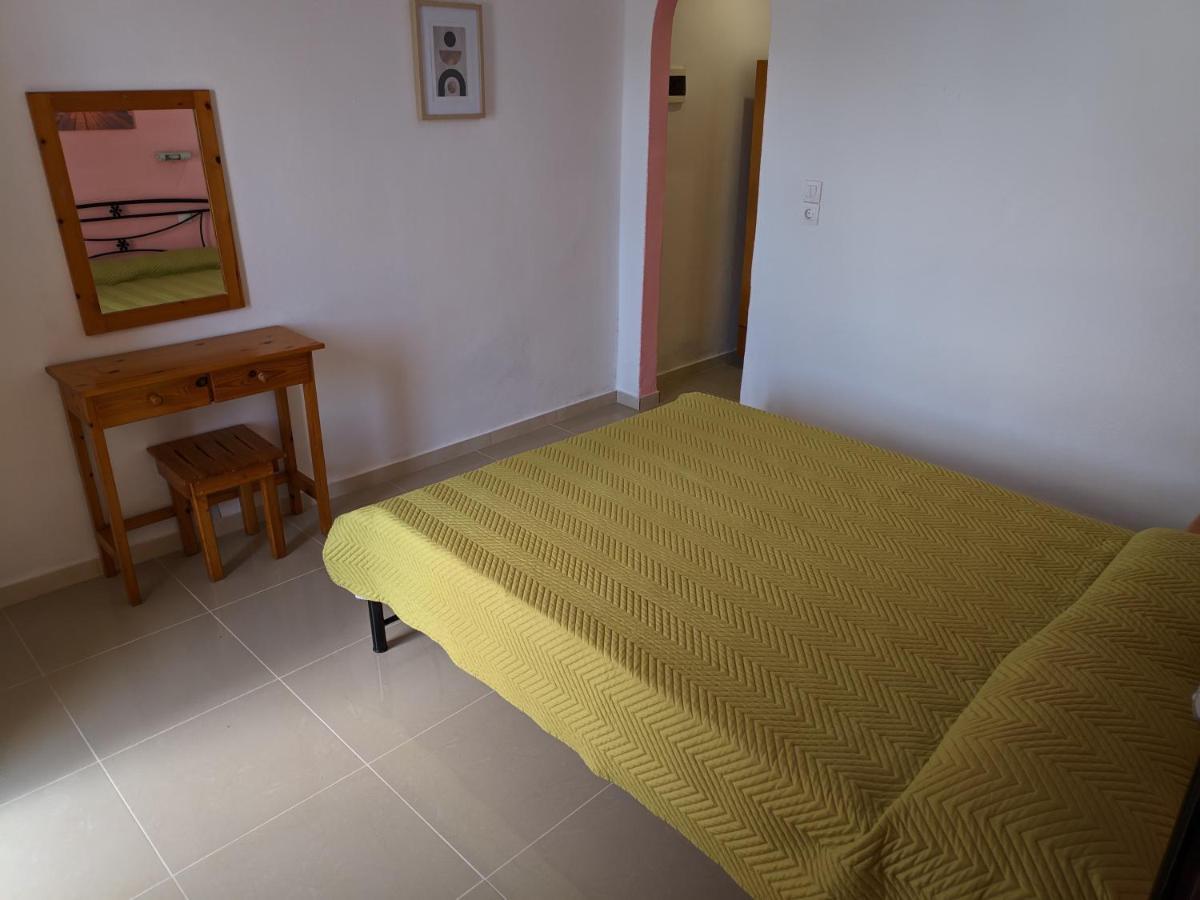 Elena Pool Aparthotel Ájosz Jeórjosz Kültér fotó