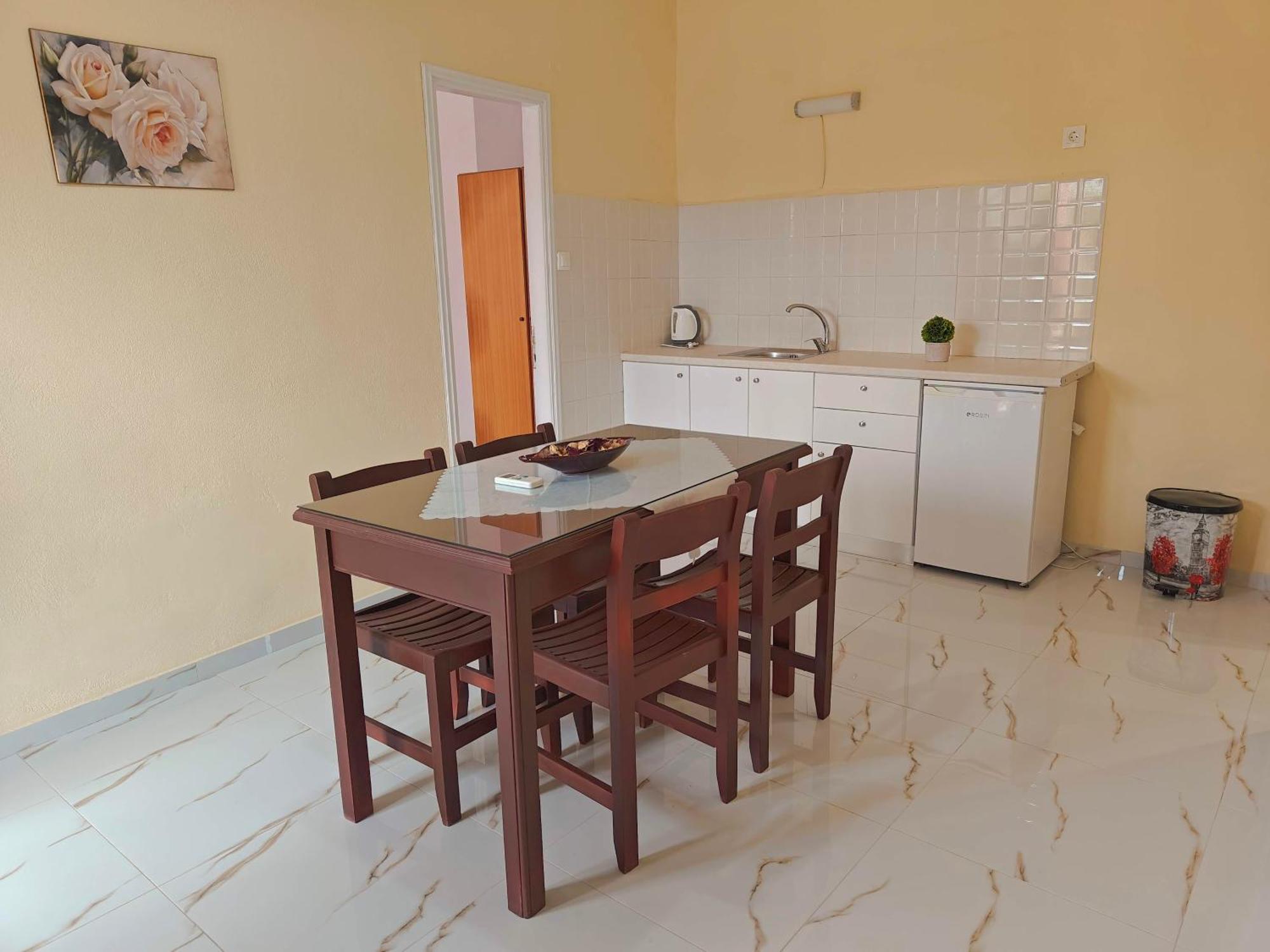 Elena Pool Aparthotel Ájosz Jeórjosz Kültér fotó